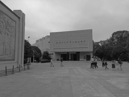memorial hall 2