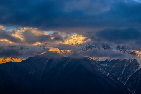 Snowy Land with Gilded Light 6