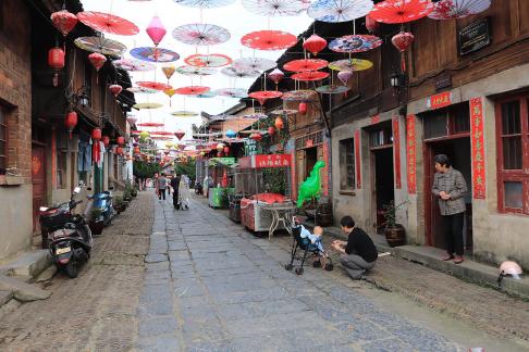 An oil paper umbrella in a lane10