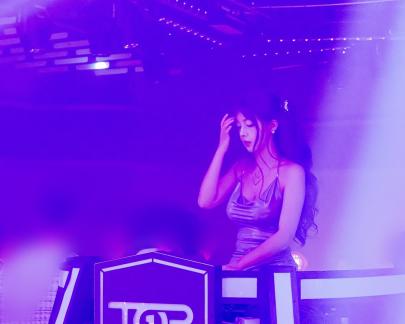 The DJ at the bar 1