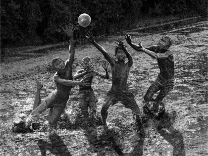 Play water polo 2