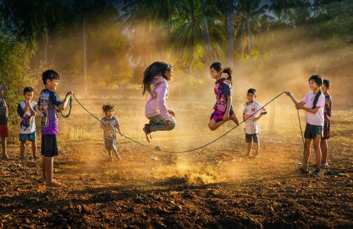 Chinese jumping game
