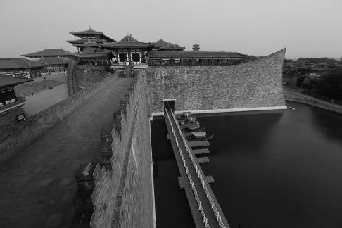Visit the ancient city 3
