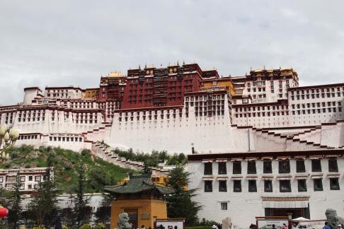 Take a photo in Xizang 29