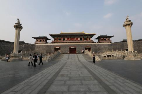 The ancient city shines brightly 4