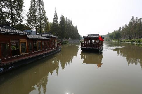 Visit the ancient city 97