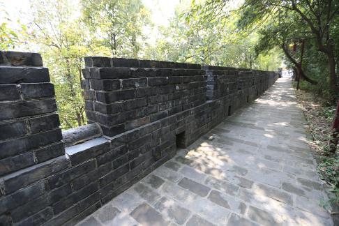 Visit the ancient city 111