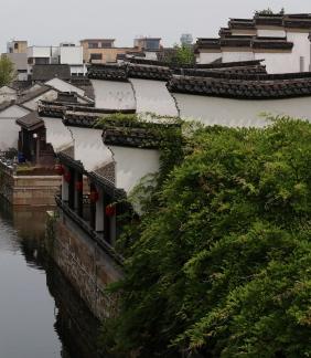 Dream into the water town 6