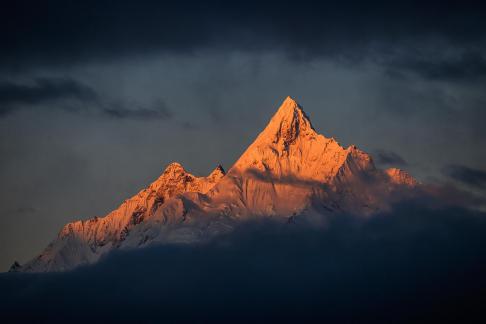 Xuefeng Cloud Shadow 5