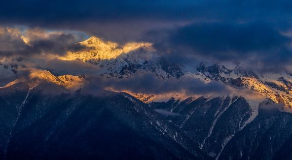 Yunshan Golden Summit 4