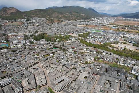 Village Chessboard 16