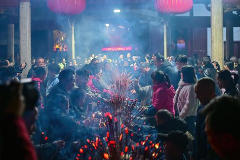 burn incense