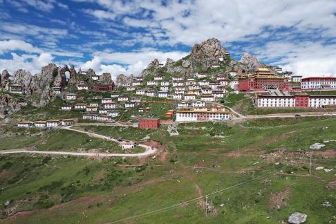 Colorful settlement 6