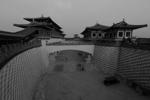 Visit the ancient city 18