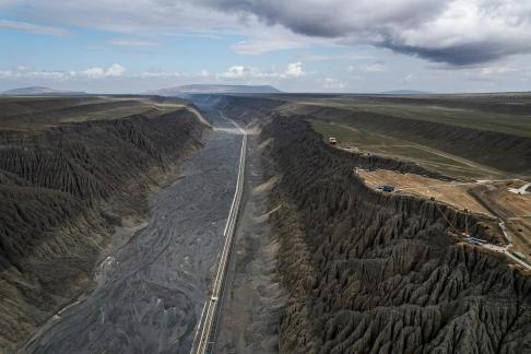 millions of gullies 10