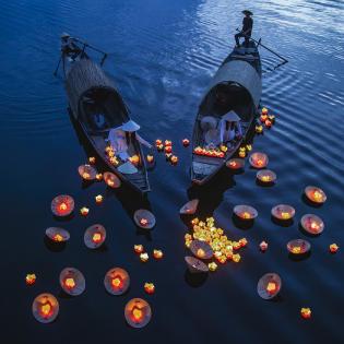 Lighting lanterns for blessings