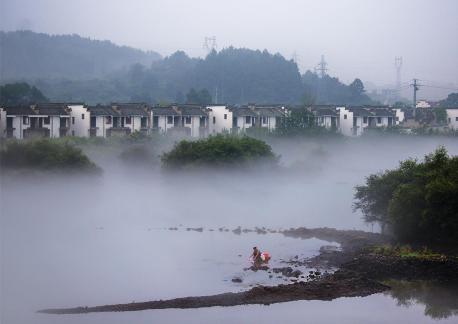 Peach Blossom Pool in the Mist