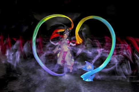 Ribbon dance 11