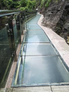 glass walkway 1
