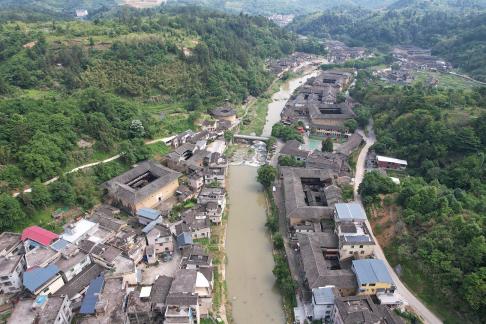 Living along the river 2