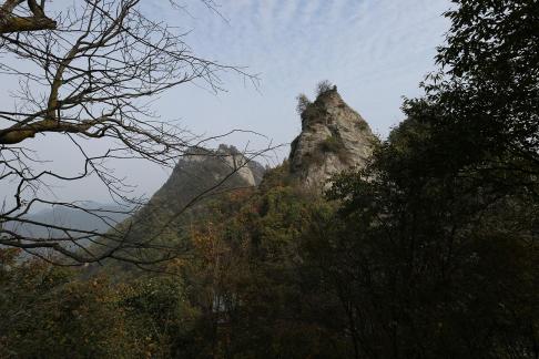 Autumn Mountain Silence Language 1