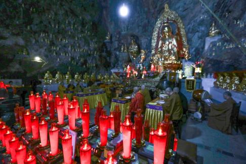 Buddha Cave Bright 3