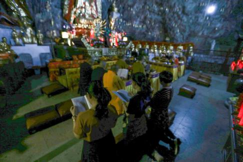 Buddha Cave Bright 6