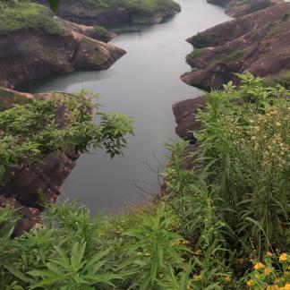 The Beauty of Mountains and Rivers6