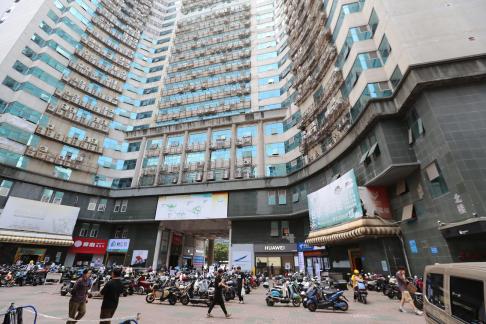 Order on the street corner 6