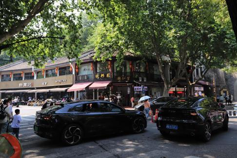 Market light and shadow 1