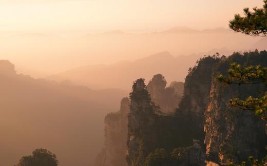 Between Yunshan Mountains 34