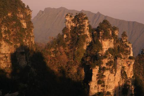 Between Yunshan Mountains 36