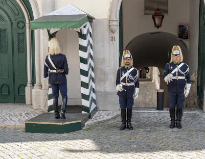 Lisbon Guard Reverse