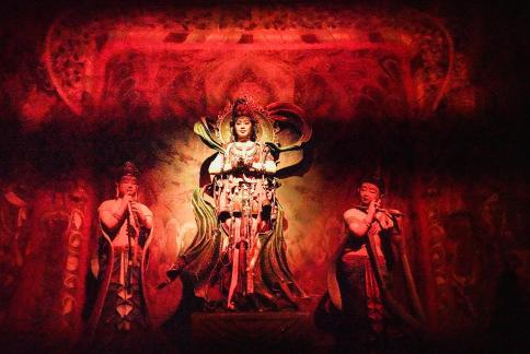 Dynamic Dunhuang