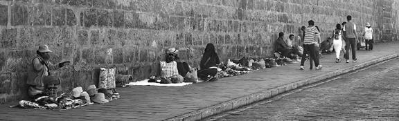 Street traders Arequipa 2