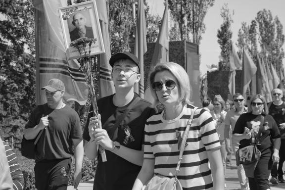 Let s remember the heroes