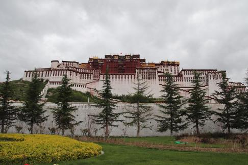 Take a photo in Xizang 2