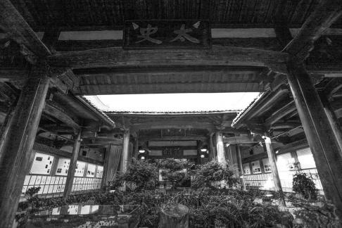 The courtyard time 1