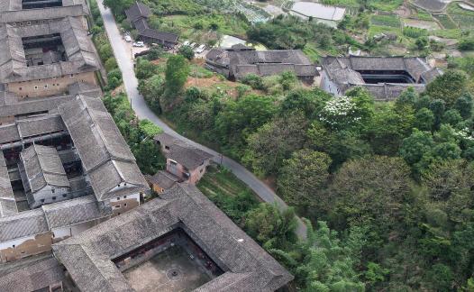 Qingshan Huanyu Building 38