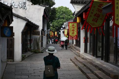 Taste of ancient streets 3