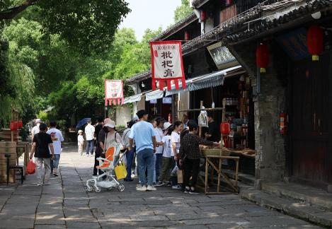 Taste of ancient streets 5