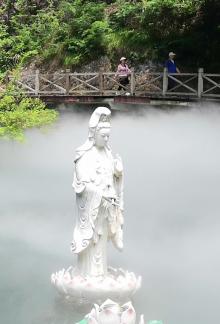Guanyin in the Mist