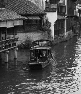The sound of rowing in Jiangnan 26