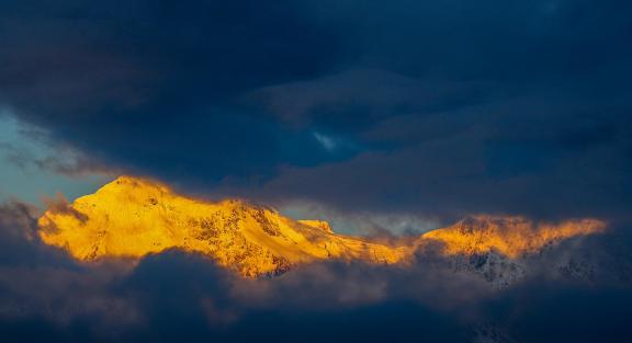 Xuefeng Cloud Shadow 13