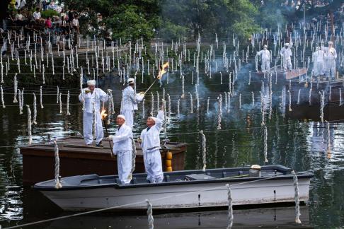 Haman Falling Flower festival 1