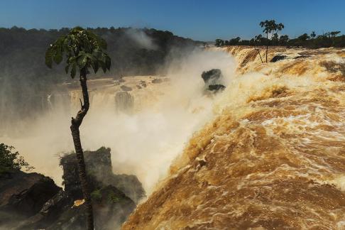 Iguazu Falls Flood 02