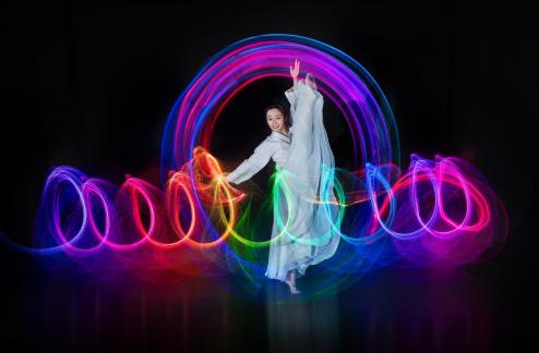 Lady with colorful circles