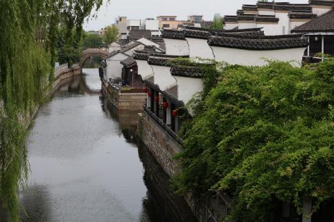 Dream into the water town 9