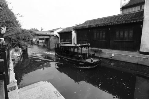 Boating in the Water Lane 10