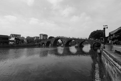 The ancient town charm 32